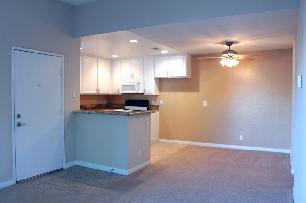 This 2x1 bedroom 10 photo can be viewed in person at the Rose Pointe Apartments, so make a reservation and stop in today.